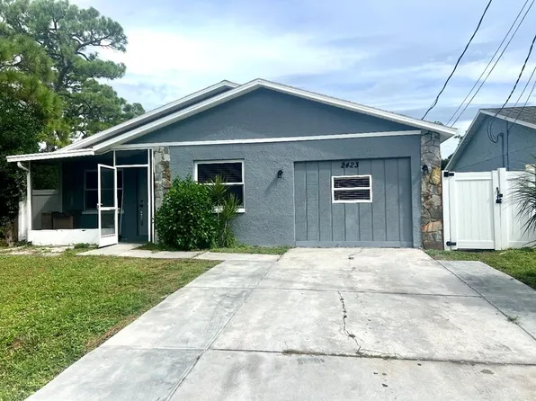 2423 23rd St, Sarasota, FL 34234