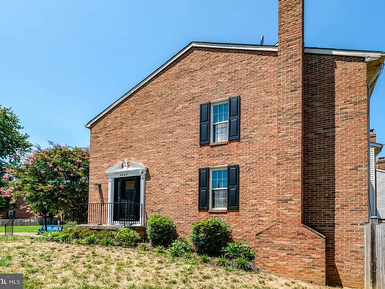 6063 Hydrangea Dr — Photo 45