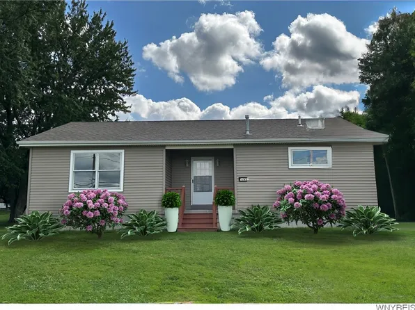1069 And West Rd, Buffalo, NY 14224