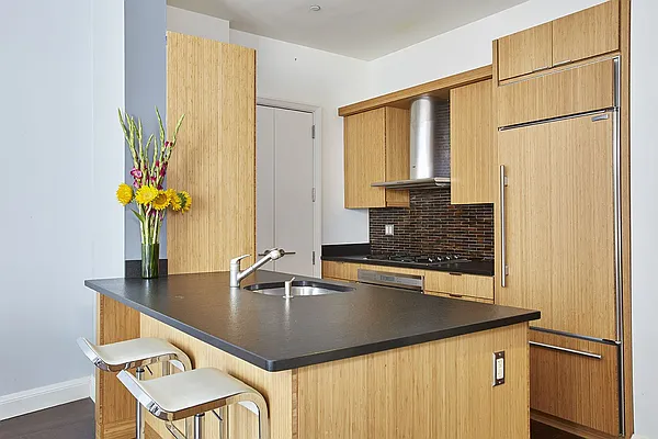 Rented by Compass | media 13
