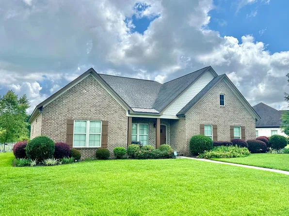 219 Kirksey Dr, Dothan, AL 36305