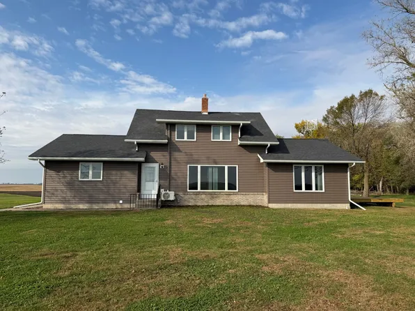 1989 411th Ave, Montevideo, MN 56265
