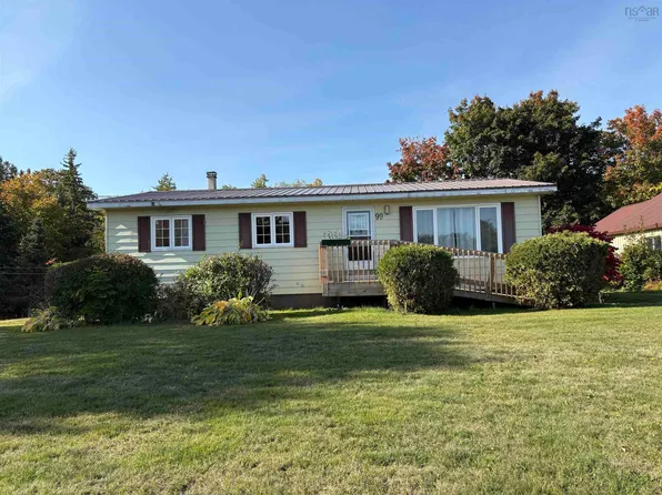 99 Williams Rd, Pictou, NS B0K 1C0