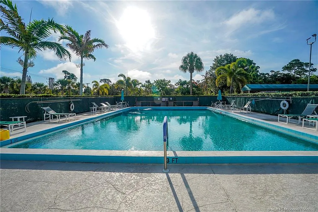 2 bed, 2.0 bath, 1236 sqft, $3,500 — Photo 4
