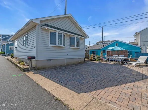 15 E Chadwick Way, Lavallette, NJ 08735