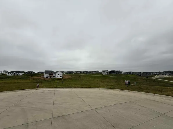 LOT 82 Wagon Wheel Ln, Dubuque, IA 52002