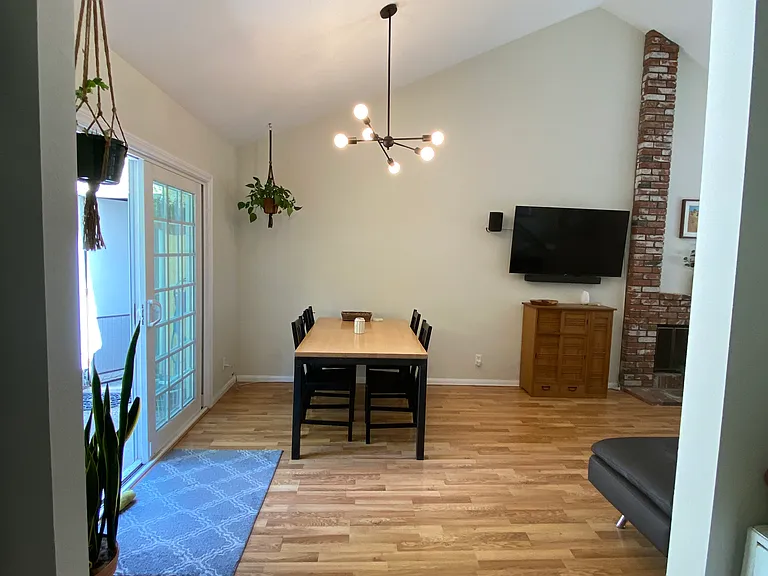 4231 Simsburry Cmn — Photo 5