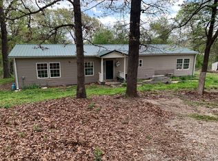 12226 S 701st Rd, Wyandotte, OK 74370