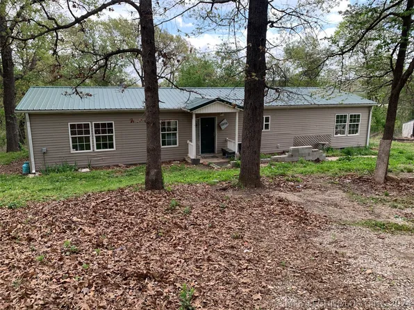 12226 S 701st Rd, Wyandotte, OK 74370