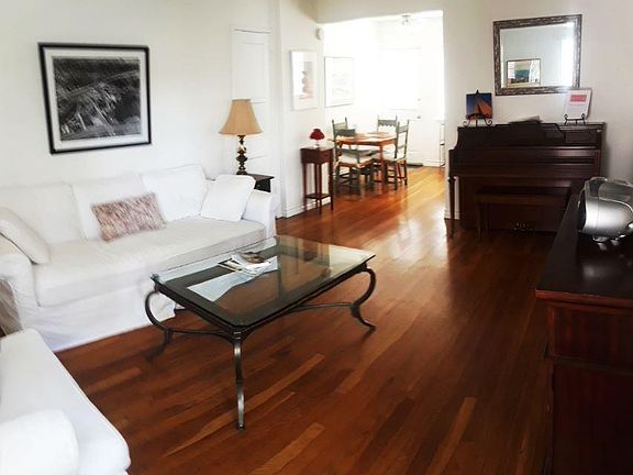 5th image of 4132 Toluca Lake Ave