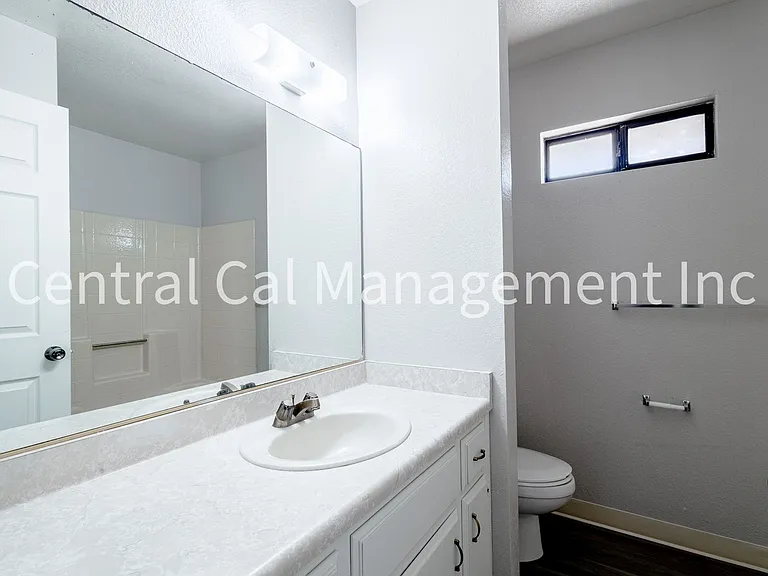 5713 Fairfax Rd — Photo 11