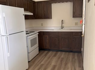 117 W Grant St #4, Lake Mills, WI 53551