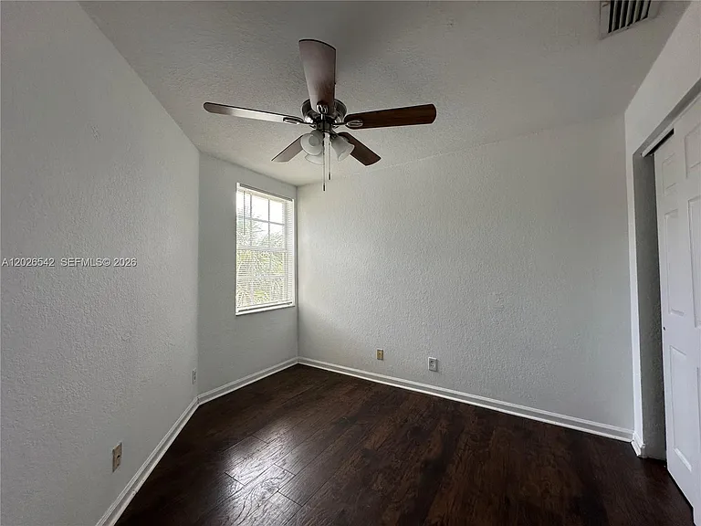824 Summit Lake Dr — Photo 14