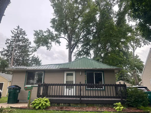 620 Jessop Ave, Lansing, MI 48910