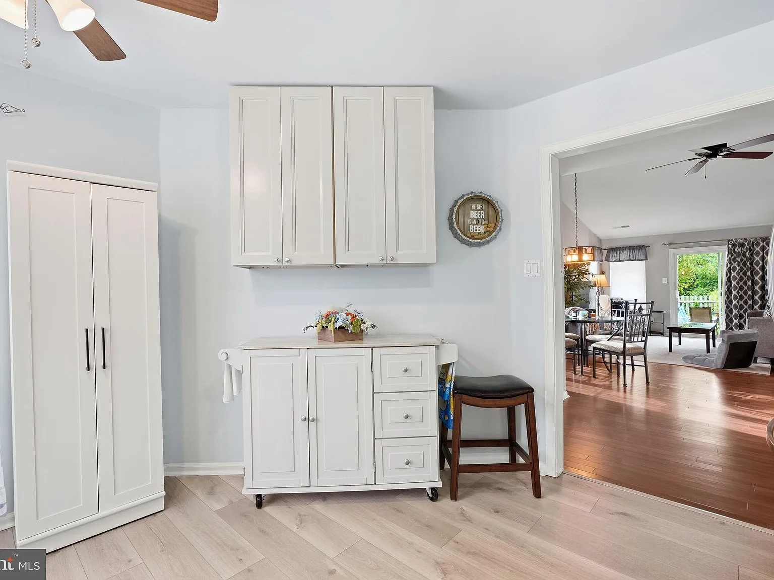 2 bed, 1.0 bath, 1121 sqft, $2,750 — Photo 4