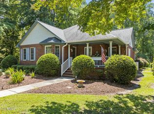311 Taberna Cir, New Bern, NC 28562