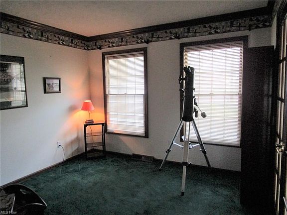5th image of 2246 Johnstone Way