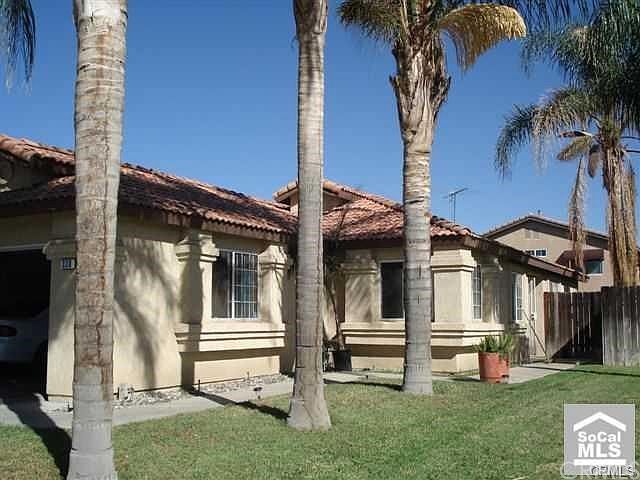 1st image of 330 Saint Elmos Ct
