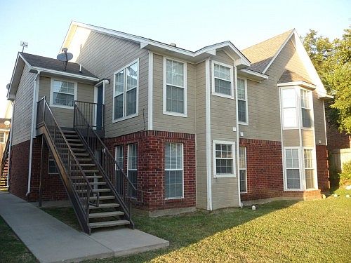 1st image of 101 Fireside Village Dr