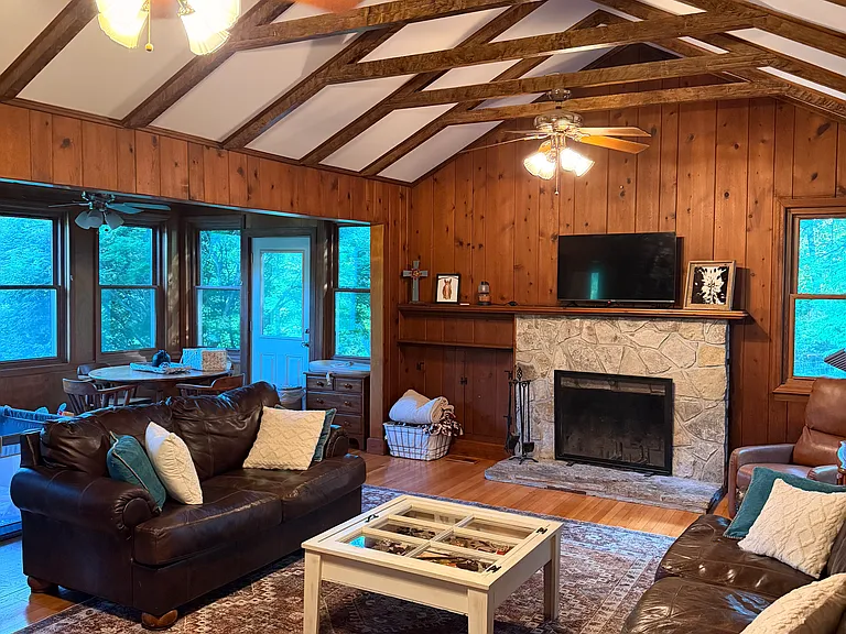 1406 Pond Rd — Photo 14