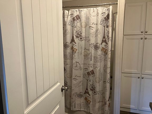 4th image of 2600 W Michigan Ave #29E