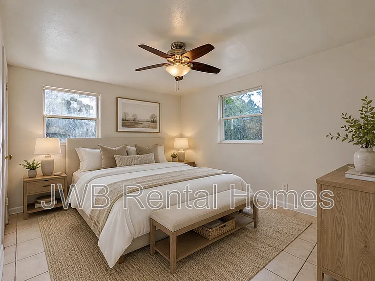 5913 Tampico Rd — Photo 9