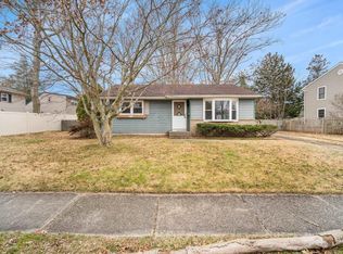 1112 Massachusetts Ave, Somers Point, NJ 08244