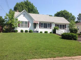 1065 W 8th St, Washington, MO 63090