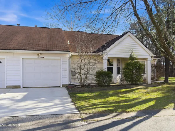 891B Stratford Court #B, Manchester, NJ 08759