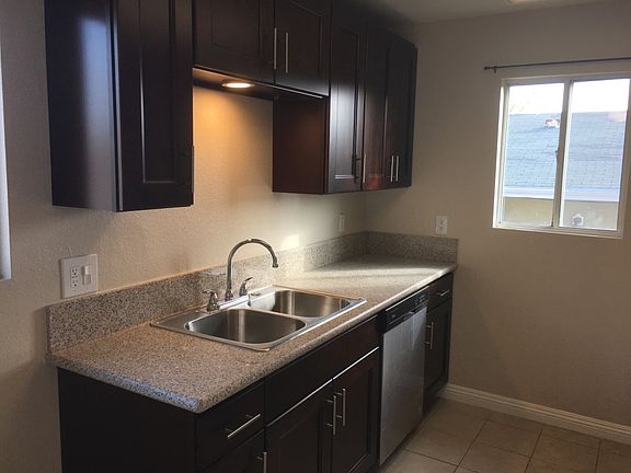 2nd image of 3240 Chapman St APT 9