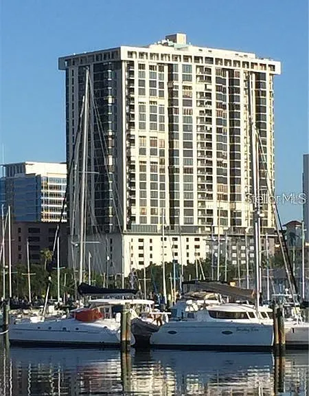 1 Beach Dr SE #1309 — Photo 24