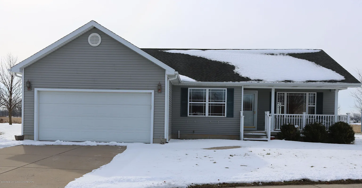 505 Galaxy Way photo 1
