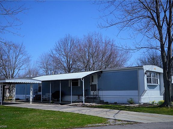 2nd image of 12 Grand Blvd