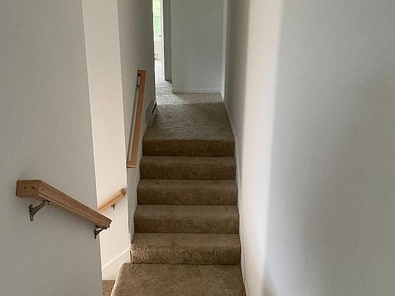 4th image of 22 Matildas Way #B