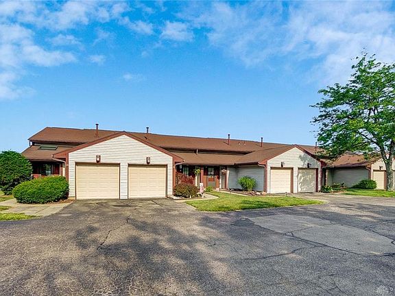3rd image of 28 Highpoint Dr