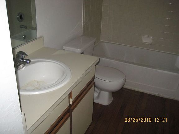 4th image of 2202 Cascades Blvd Unit 302