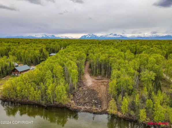 3328 N Paradise Ln, Wasilla, AK 99623
