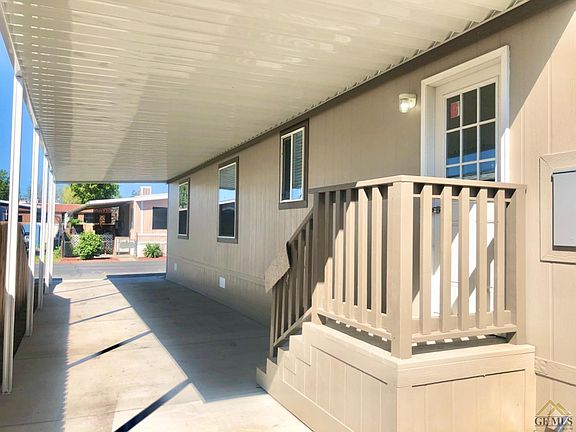 4th image of 212 Dogwood Ln