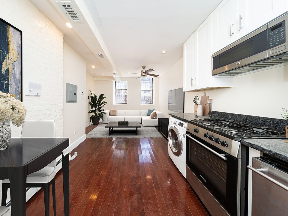 1st image of 223 Bainbridge St