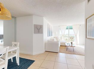 19901 E Country Club Dr FLOOR 6-ID1022308P, Miami, FL 33180