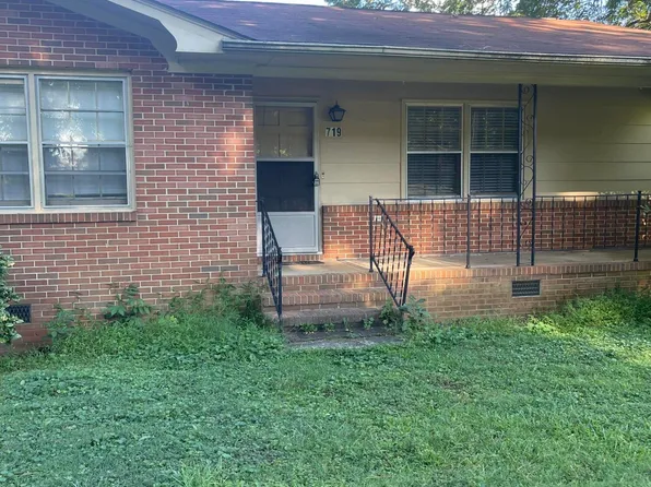 719 Sanford Rd, Pittsboro, NC 27312