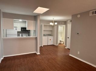 9520 Royal Ln APT 317, Dallas, TX 75243