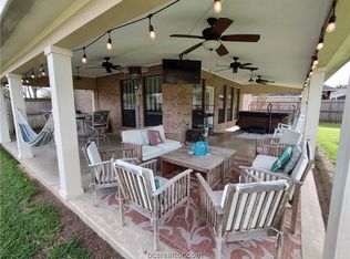 15548 Creek Mdw, College Station, TX 77845