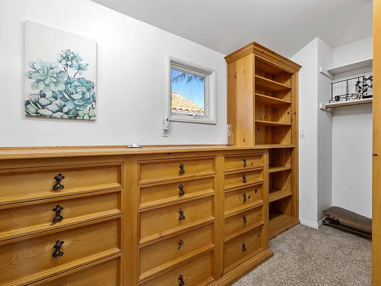1605 Lynngrove Dr — Photo 26