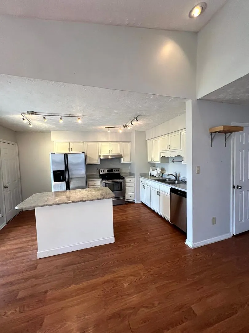 5708 Icarus Circle ~ Beaver Creek — Photo 4