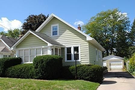 1st image of 132 N Washington Ave