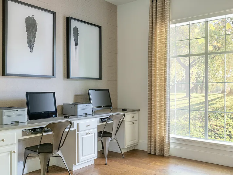 The Brooke - Business Center