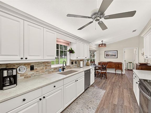 4th image of 13727 SW 111TH AVENUE