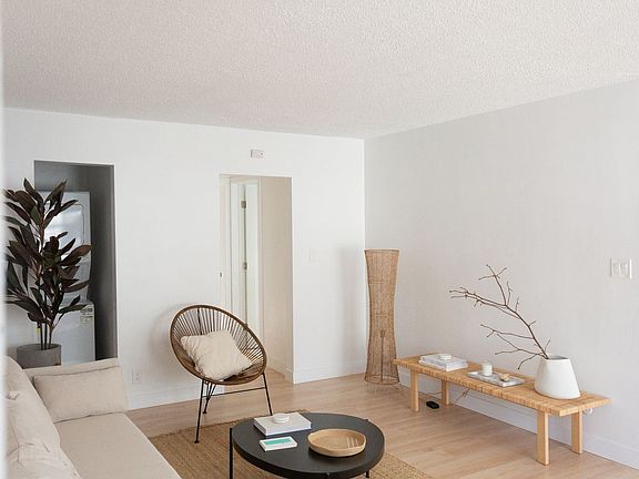 5th image of 162 S Avenue 55 #23