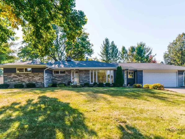 3709 W High St, McHenry, IL 60050